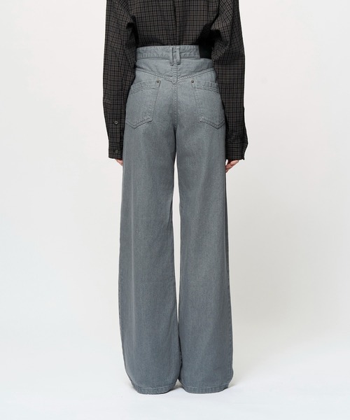 Juha(ユハ)の「FORMED WIDE DENIM(SUMMER)(デニムパンツ・メンズ・インディゴブルー/グレー/ホワイト/ブラック・4/3/2)」の6枚目の写真
