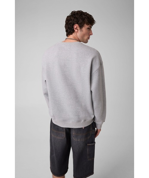 GUESS JEANS(ゲスジーンズ)の「GUESS JEANS Globe Crewneck スウェット トレーナー(スウェット・メンズ・グレー・SMALL/X-LARGE/LARGE/MEDIUM)」の2枚目の写真