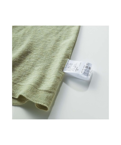 Live in comfort（リブインコンフォート）の「【おはだが気になるみんなへ】リブ　イン　コンフォート　継ぎ目のないなめらかな肌心地　オーガニックコットン１００％　プレミアムな半袖Ｖネックニットトップス（ニット/セーター・レディース・グリーン/パープル・M/L/LL）」の6枚目の写真