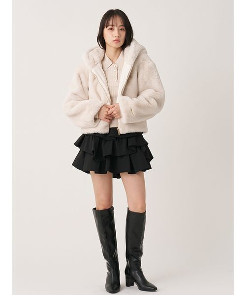 SNIDEL（スナイデル）の「ポロニットプルオーバー（ポロシャツ・レディース・ベージュ/ライトブルー/ブラック・F）」の4枚目の写真