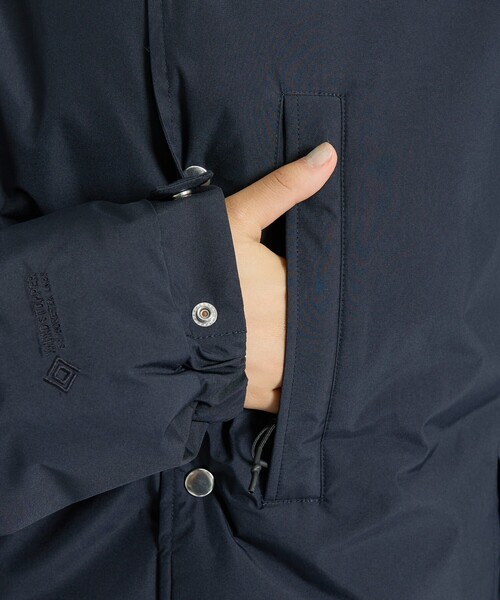 +phenix(プラスフェニックス)の「【+phenix / プラスフェニックス】SNAP DOWN JACKET / スナップダウンジャケット/ WINDSTOPPER プロダクト by GORE TEX LABS(ダウンジャケット/コート・メンズ・ネイビー/ブラック・L/M)」の14枚目の写真
