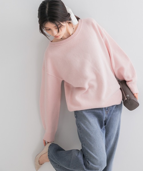 URBAN RESEARCH ROSSO WOMEN(アーバンリサーチ ロッソ)の「カシミヤシルクブレンドボートネックニット(ニット/セーター・レディース・ネイビー/オフホワイト/ピンク/イエロー/ブルー系その他・FREE)」の5枚目の写真