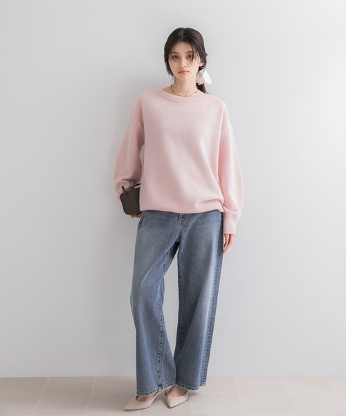URBAN RESEARCH ROSSO WOMEN(アーバンリサーチ ロッソ)の「カシミヤシルクブレンドボートネックニット(ニット/セーター・レディース・ネイビー/オフホワイト/ピンク/イエロー/ブルー系その他・FREE)」の15枚目の写真