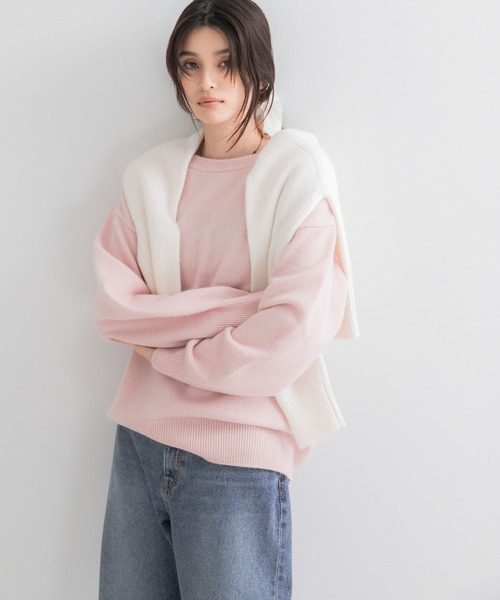 URBAN RESEARCH ROSSO WOMEN(アーバンリサーチ ロッソ)の「カシミヤシルクブレンドボートネックニット(ニット/セーター・レディース・ネイビー/オフホワイト/ピンク/イエロー/ブルー系その他・FREE)」の17枚目の写真