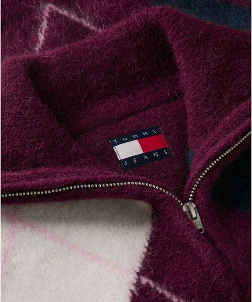 tommy jeans(トミー ジーンズ)の「アーガイルチェックジップセーター(ニット/セーター・レディース・グリーン系/パープル系その他3・MEDIUM/X-SMALL/SMALL)」の8枚目の写真
