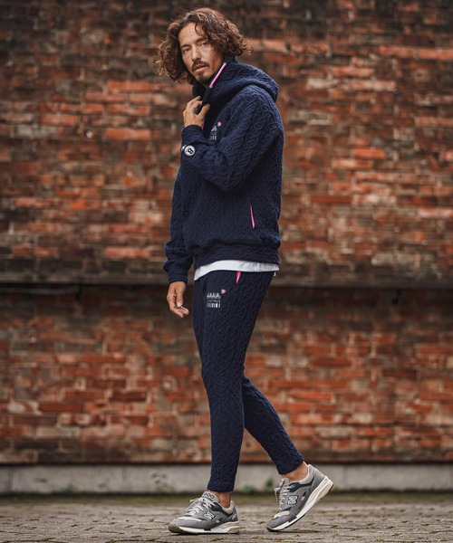 felkod(フィルコッド)の「mpa4254- Muta ACANTHUS Hooded Quilted Hoodie フーデッドパーカー(F26F020)(パーカー・メンズ・ネイビー/ブラック/グレー・XL/L/M/S)」の9枚目の写真