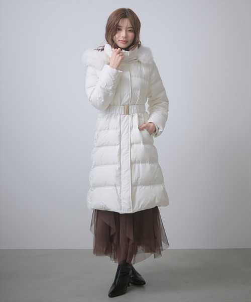 AND COUTURE(アンドクチュール)の「ベルト付きロングダウンコート(ダウンジャケット/コート・レディース・ブラック/ベージュ/アイボリー・LARGE/MEDIUM)」の9枚目の写真