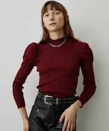 uyu.（ウユ）の「シャーリングパフスリーブトップス（Tシャツ/カットソー）」