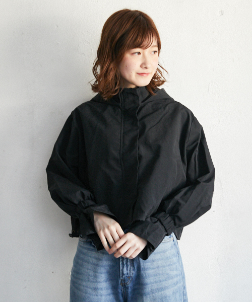 PairPair（ペアペア）の「ナイロン袖フレアマウンテンパーカー（マウンテンパーカー・レディース・ブラック/カーキ・FREE）」の11枚目の写真