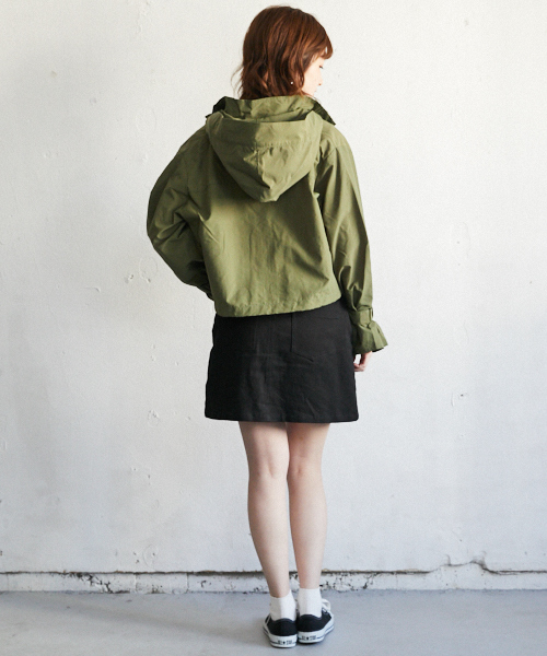 PairPair（ペアペア）の「ナイロン袖フレアマウンテンパーカー（マウンテンパーカー・レディース・ブラック/カーキ・FREE）」の15枚目の写真