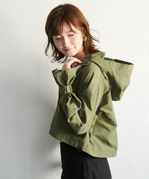 PairPair（ペアペア）の「ナイロン袖フレアマウンテンパーカー（マウンテンパーカー・レディース・ブラック/カーキ・FREE）」の17枚目の写真