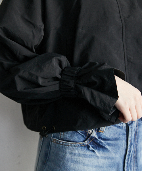 PairPair（ペアペア）の「ナイロン袖フレアマウンテンパーカー（マウンテンパーカー・レディース・ブラック/カーキ・FREE）」の22枚目の写真