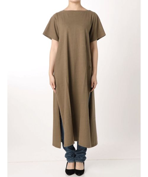 Ungrid（アングリッド）の「ハーフスリーブスリットカットワンピース（ワンピース・レディース・ブラック/オフホワイト/ブルー/モカ・FREE）」の14枚目の写真