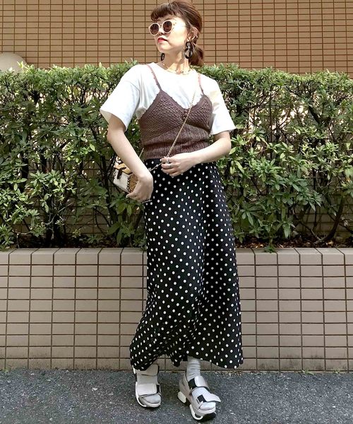 archives（アルシーヴ）の「ドットロングセミフレアスカート（スカート・レディース・ブラック/オフホワイト/ブラウン系その他・MEDIUM）」の10枚目の写真