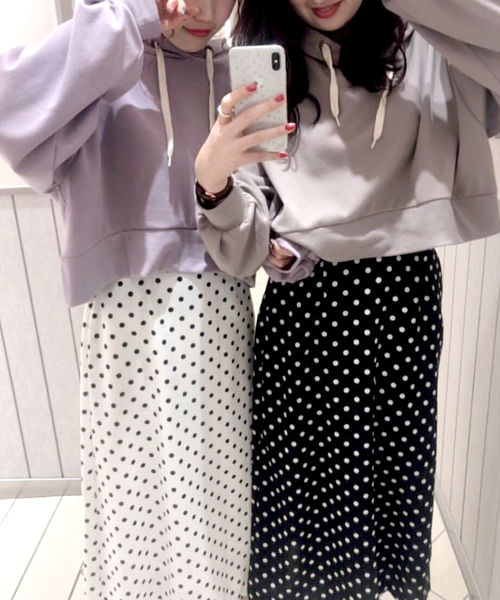 archives（アルシーヴ）の「ドットロングセミフレアスカート（スカート・レディース・ブラック/オフホワイト/ブラウン系その他・MEDIUM）」の8枚目の写真