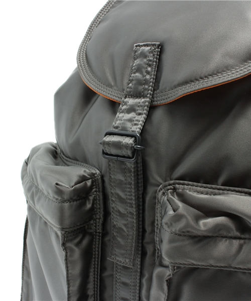 PORTER(ポーター)の「PORTER TANKER RUCKSACK <B印 YOSHIDA SELECT>(バックパック/リュック・メンズ・ブラック系その他・ONE SIZE)」の9枚目の写真