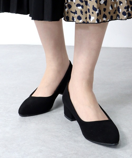 未使用品美品♡スタッズ付きパンプス セール】スタッズ付きストラップハイヒールパンプス（パンプス