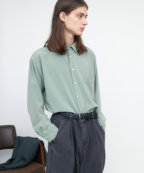 EMMA CLOTHES(エマクローズ)の「ブライトポプリンリラックススクエア レギュラーカラー シャツ(長袖)(シャツ/ブラウス・メンズ・グリーン系その他/ベージュ系その他/キナリ/ベージュ/ブラック・M/L)」の5枚目の写真