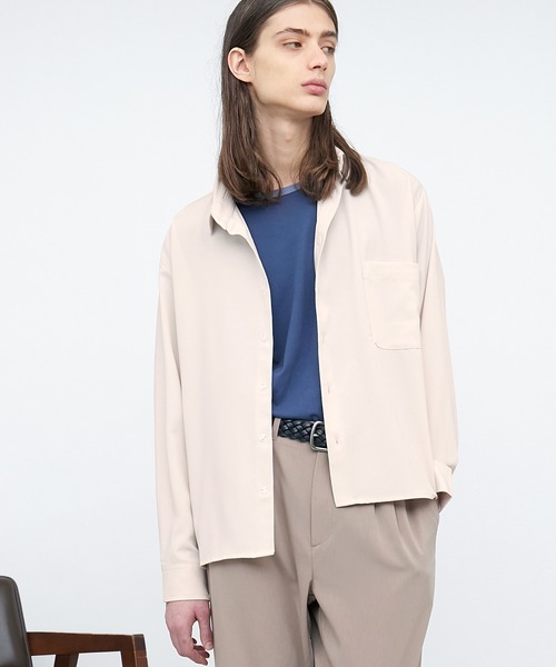 EMMA CLOTHES(エマクローズ)の「ブライトポプリンリラックススクエア レギュラーカラー シャツ(長袖)(シャツ/ブラウス・メンズ・グリーン系その他/ベージュ系その他/キナリ/ベージュ/ブラック・M/L)」の2枚目の写真