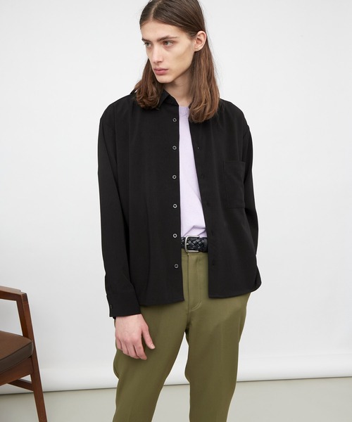 EMMA CLOTHES(エマクローズ)の「ブライトポプリンリラックススクエア レギュラーカラー シャツ(長袖)(シャツ/ブラウス・メンズ・グリーン系その他/ベージュ系その他/キナリ/ベージュ/ブラック・M/L)」の9枚目の写真