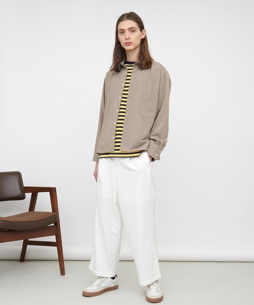 EMMA CLOTHES(エマクローズ)の「ブライトポプリンリラックススクエア レギュラーカラー シャツ(長袖)(シャツ/ブラウス・メンズ・グリーン系その他/ベージュ系その他/キナリ/ベージュ/ブラック・M/L)」の13枚目の写真