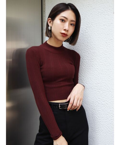 EMODA(エモダ)の「コンパクトハイネックニット(ニット/セーター・レディース・ブラック/ベージュ/ネイビー/ブラウン・FREE)」の7枚目の写真