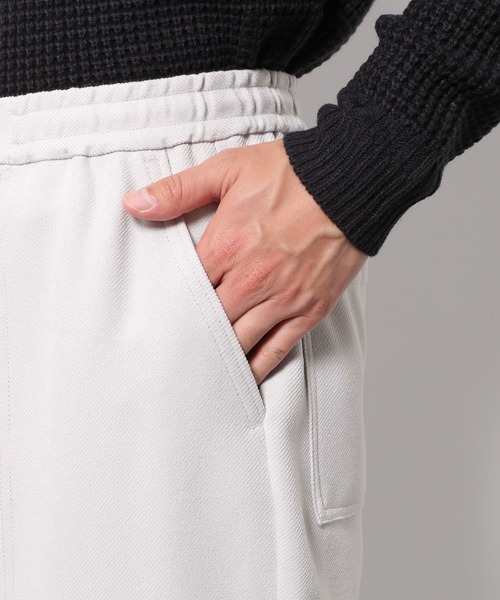 LAKOLE(ラコレ)の「ポリツイルベイカーパンツ / LAKOLE(その他パンツ・メンズ・ライトグレー/ブラック/ブラウン・MEDIUM/LARGE)」の17枚目の写真