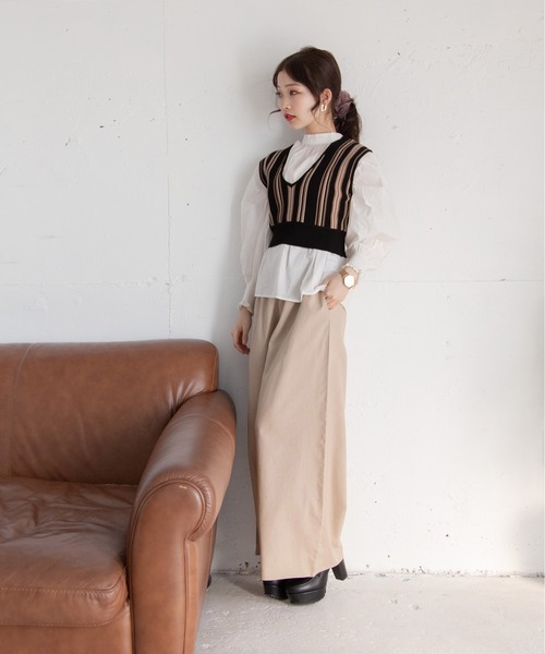 Mysa&Liina（ミーサリーナ）の「コットンリネンリラックスワイドパンツ（その他パンツ・レディース・ベージュ/ブルー/ライトグリーン/モカ/キナリ・M）」の7枚目の写真