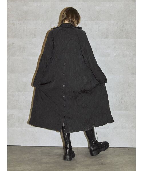 jouetie（ジュエティ）の「ワッシャーオーバートレンチ（トレンチコート・レディース・ベージュ/パープル/ピンク/ブラック・MEDIUM）」の7枚目の写真