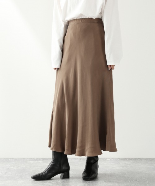 LOWRYS FARM（ローリーズファーム）の「フィブリルフレアスカート　924287（スカート・レディース・チャコールグレー/ブラウン/アイボリー・FREE）」の7枚目の写真