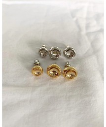 スリーパーツボタンピアス