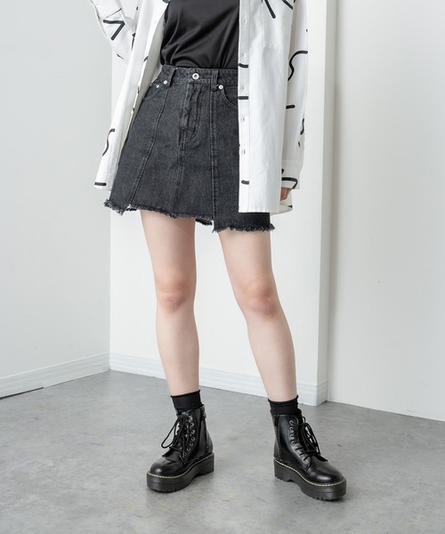 RASVOA（ラスボア）の「デニム切替ミニスカート（スカート・レディース・ブラック/オフホワイト/サックスブルー・FREE）」の16枚目の写真