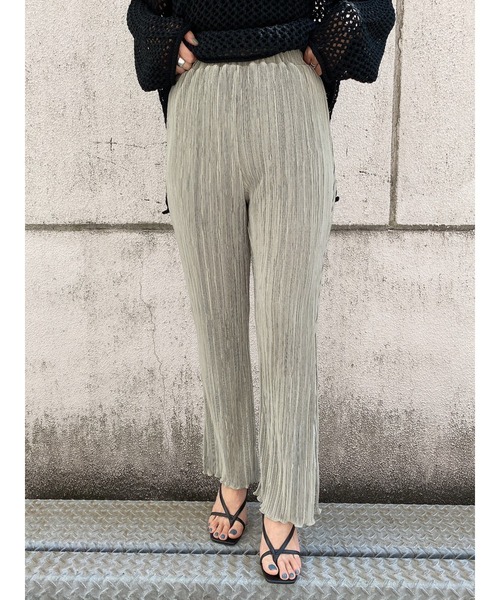 LiSeek（リシーク）の「【LiSeeK】光沢プリーツストレートパンツ（その他パンツ・レディース・ブラック/ミント/ブルー/ライトブラウン・FREE）」の10枚目の写真