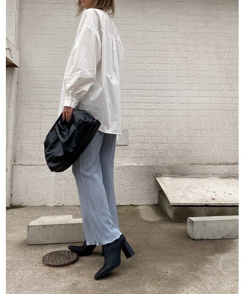 LiSeek（リシーク）の「【LiSeeK】光沢プリーツストレートパンツ（その他パンツ・レディース・ブラック/ミント/ブルー/ライトブラウン・FREE）」の7枚目の写真