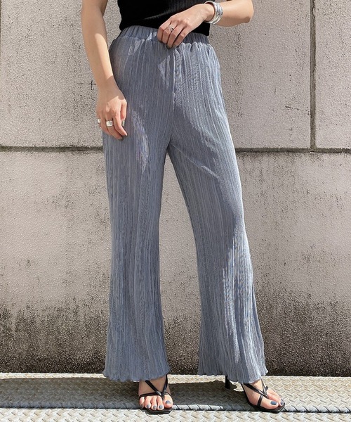 LiSeek（リシーク）の「【LiSeeK】光沢プリーツストレートパンツ（その他パンツ・レディース・ブラック/ミント/ブルー/ライトブラウン・FREE）」の6枚目の写真