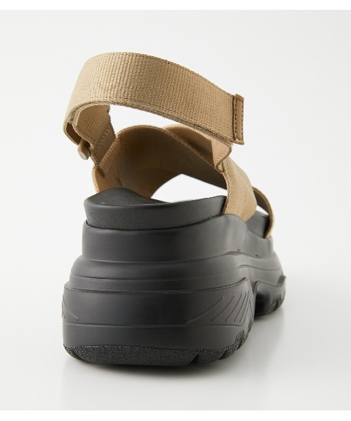 AZUL by moussy（アズールバイマウジー）の「SPORTS SANDALS/スポーツサンダル（サンダル・レディース・ベージュ/ブラック・LARGE/MEDIUM/SMALL）」の5枚目の写真