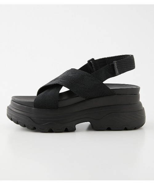 AZUL by moussy（アズールバイマウジー）の「SPORTS SANDALS/スポーツサンダル（サンダル・レディース・ベージュ/ブラック・LARGE/MEDIUM/SMALL）」の4枚目の写真