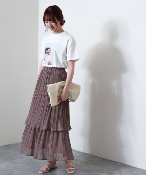 archives（アルシーヴ）の「無地プリーツティアードスカート（スカート・レディース・アイボリー/グレイッシュベージュ/グリーン・MEDIUM）」の6枚目の写真