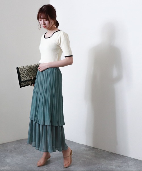 archives（アルシーヴ）の「無地プリーツティアードスカート（スカート・レディース・アイボリー/グレイッシュベージュ/グリーン・MEDIUM）」の8枚目の写真