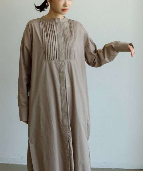 Birthday room（バースデイルーム）の「1枚でこなれ感。ピンタックキャンブリックワンピース（ワンピース・レディース・ホワイト/ブラック/グレイッシュベージュ・FREE）」の21枚目の写真