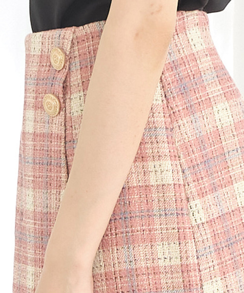 TITTY&CO.（ティティーアンドコー）の「ツイードチェックショートパンツ（その他パンツ・レディース・ピンク/イエロー/グリーン・SMALL/MEDIUM）」の4枚目の写真