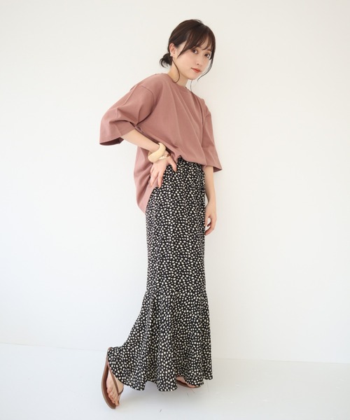 slowmelly(スローメリー)の「ロゴ刺繍オーバーサイズTシャツ(Tシャツ/カットソー・レディース・ベージュ/オフホワイト/モカ・FREE)」の13枚目の写真