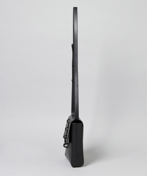 HARE(ハレ)の「フラップチェーンBAG(HARE)(ショルダーバッグ・メンズ・ブラック系その他/ブラック・FREE)」の18枚目の写真