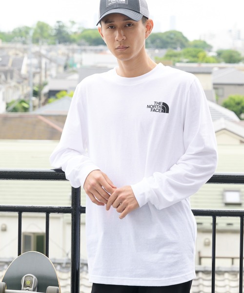 THE NORTH FACE(ザノースフェイス)の「THE NORTH FACE ボックスロゴロングスリーブT(Tシャツ/カットソー・メンズ・ホワイト/ブラック・SMALL/MEDIUM/LARGE/X-LARGE/X-SMALL)」の1枚目の写真