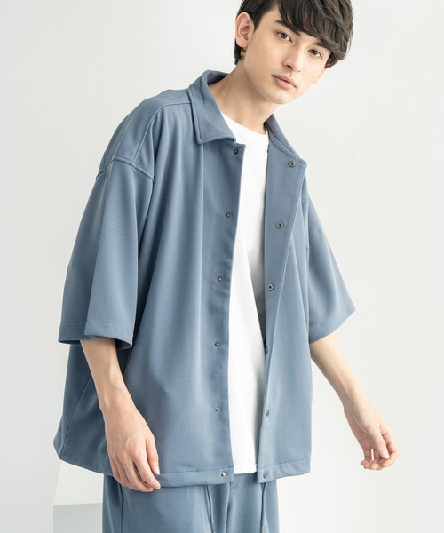 Rocky Monroe(ロッキーモンロー)の「オーバーサイズ カットジョーゼット リラックスストレッチ 半袖コーチジャケット(ブルゾン・メンズ・ブラック/ベージュ/ネイビー/杢グレー/ライトブルーグレー・M/L/XL)」の4枚目の写真
