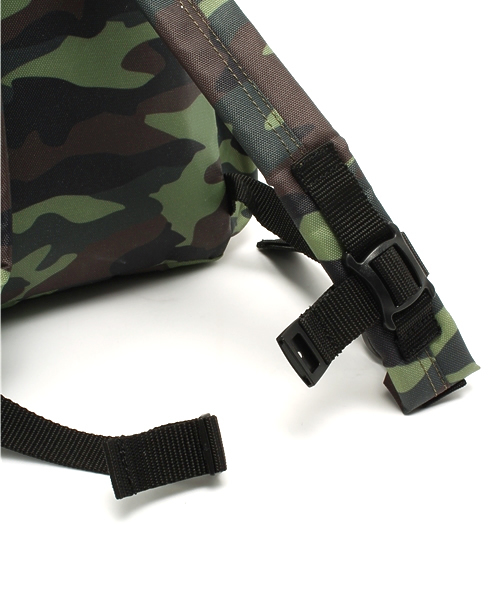 SHIPS(シップス)の「SHIPS KIDS:デイパック S(カモフラージュ)(バックパック/リュック・キッズ・オリーブ・ONE SIZE)」の10枚目の写真