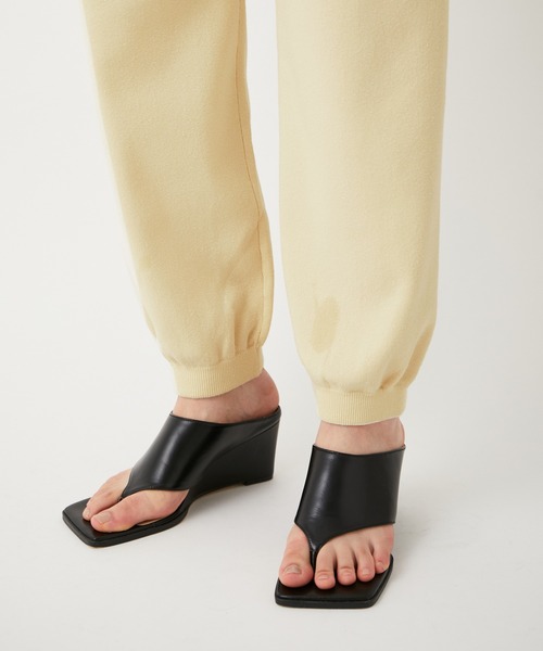 ADAM ET ROPE'（アダムエロペ）の「【セットアップ対応】メンアセリネンニットパンツ（その他パンツ・レディース・ブラック/ベージュ/ピンク・FREE）」の10枚目の写真