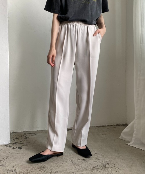 CAPRICIEUX LE'MAGE（カプリシューレマージュ）の「〈新色追加〉イージーストレートパンツ（その他パンツ・レディース・レッド/ライトベージュ/ブラック/グリーン/ライム/パープル/ブルー/ブラウン・38/36）」の4枚目の写真