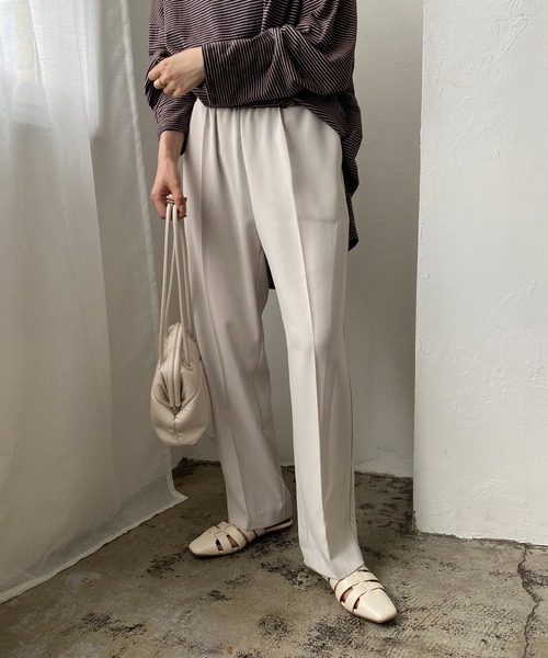 CAPRICIEUX LE'MAGE（カプリシューレマージュ）の「〈新色追加〉イージーストレートパンツ（その他パンツ・レディース・レッド/ライトベージュ/ブラック/グリーン/ライム/パープル/ブルー/ブラウン・38/36）」の22枚目の写真