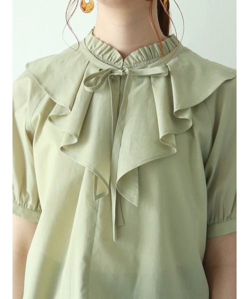 Te chichi（テチチ）の「ラッフル付け衿ブラウス（シャツ/ブラウス・レディース・オフホワイト/グリーン/ブラック・ﾌﾘ-）」の12枚目の写真